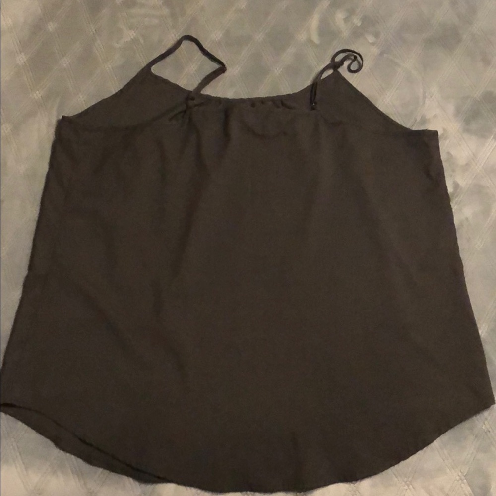 Flowy top - Picture 2 of 3